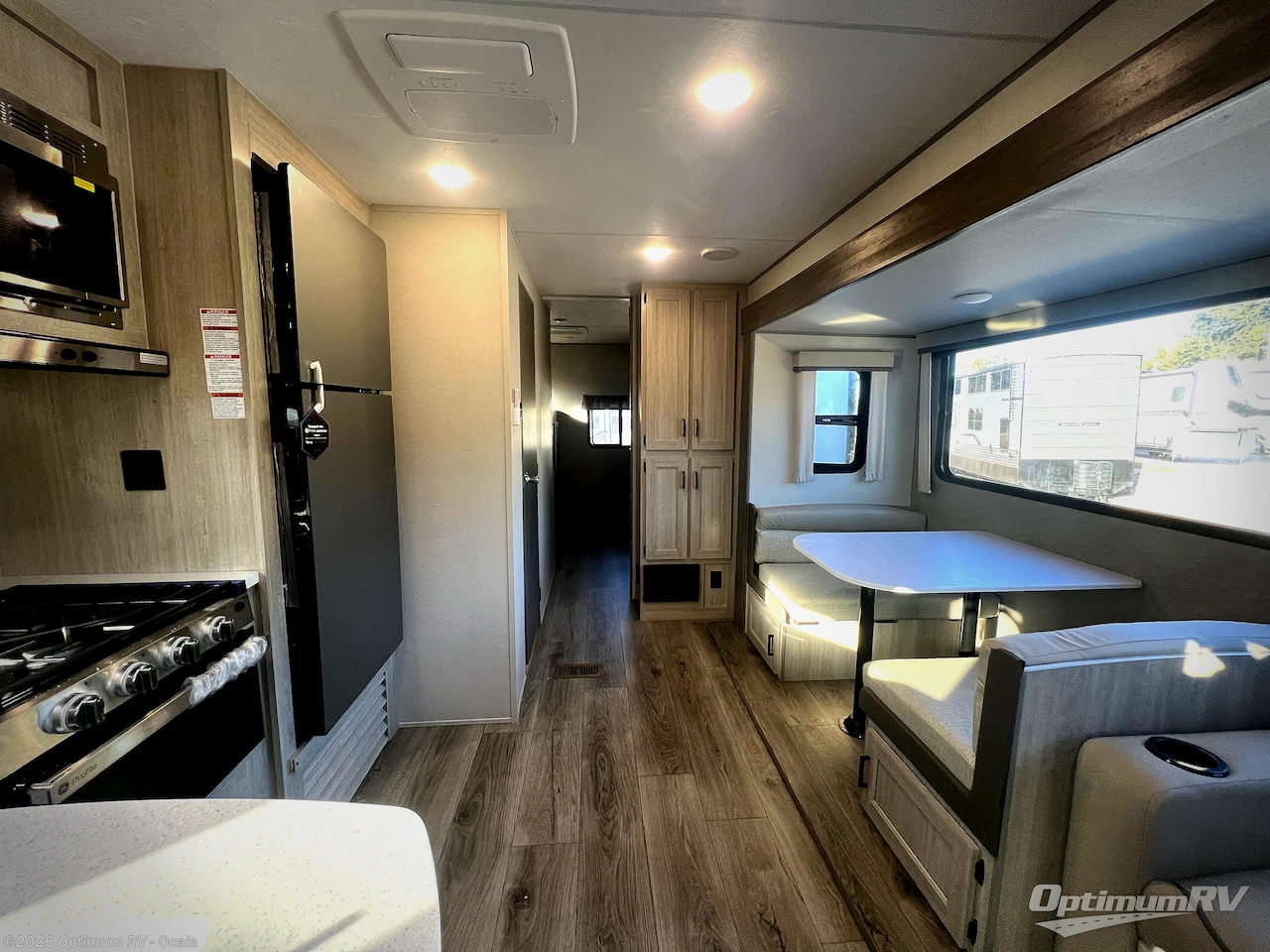 New 2026 Coachmen Catalina Legacy Edition 343BHTS available in Ocala, Florida