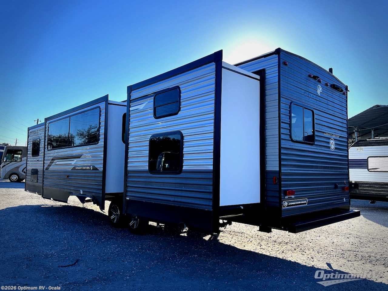 2026 Coachmen Catalina Legacy Edition 343BHTS - New Travel Trailer For Sale by Optimum RV - Ocala in Ocala, Florida features Slideout, Awning