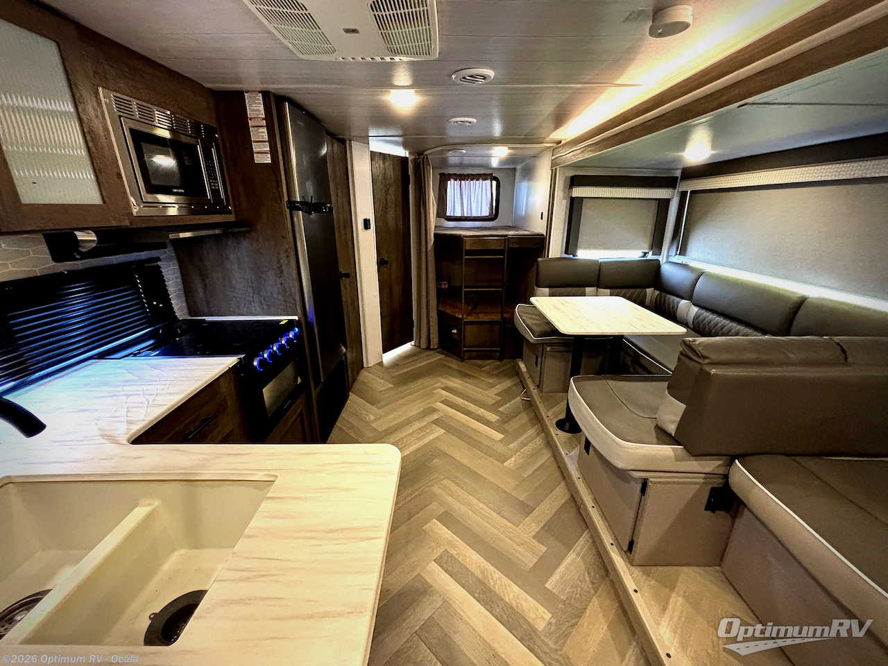 Used 2022 Forest River Wildwood X-Lite 263BHXL available in Ocala, Florida