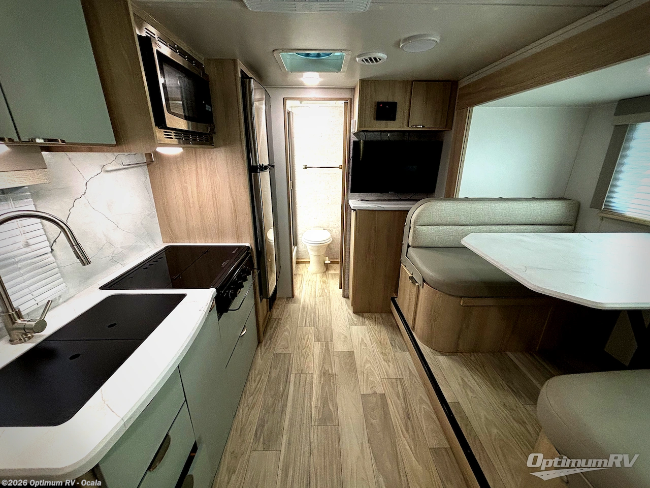 Used 2023 Winnebago Micro Minnie 2108FBS available in Ocala, Florida