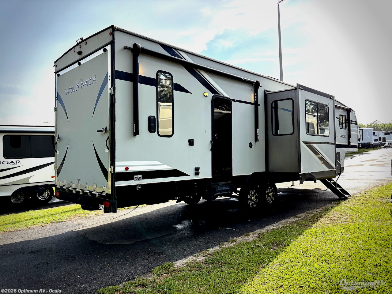 2021 Forest River Cherokee Wolf Pack 325PACK13 - Used Fifth Wheel For Sale by Optimum RV - Ocala in Ocala, Florida features Awning, Slideout