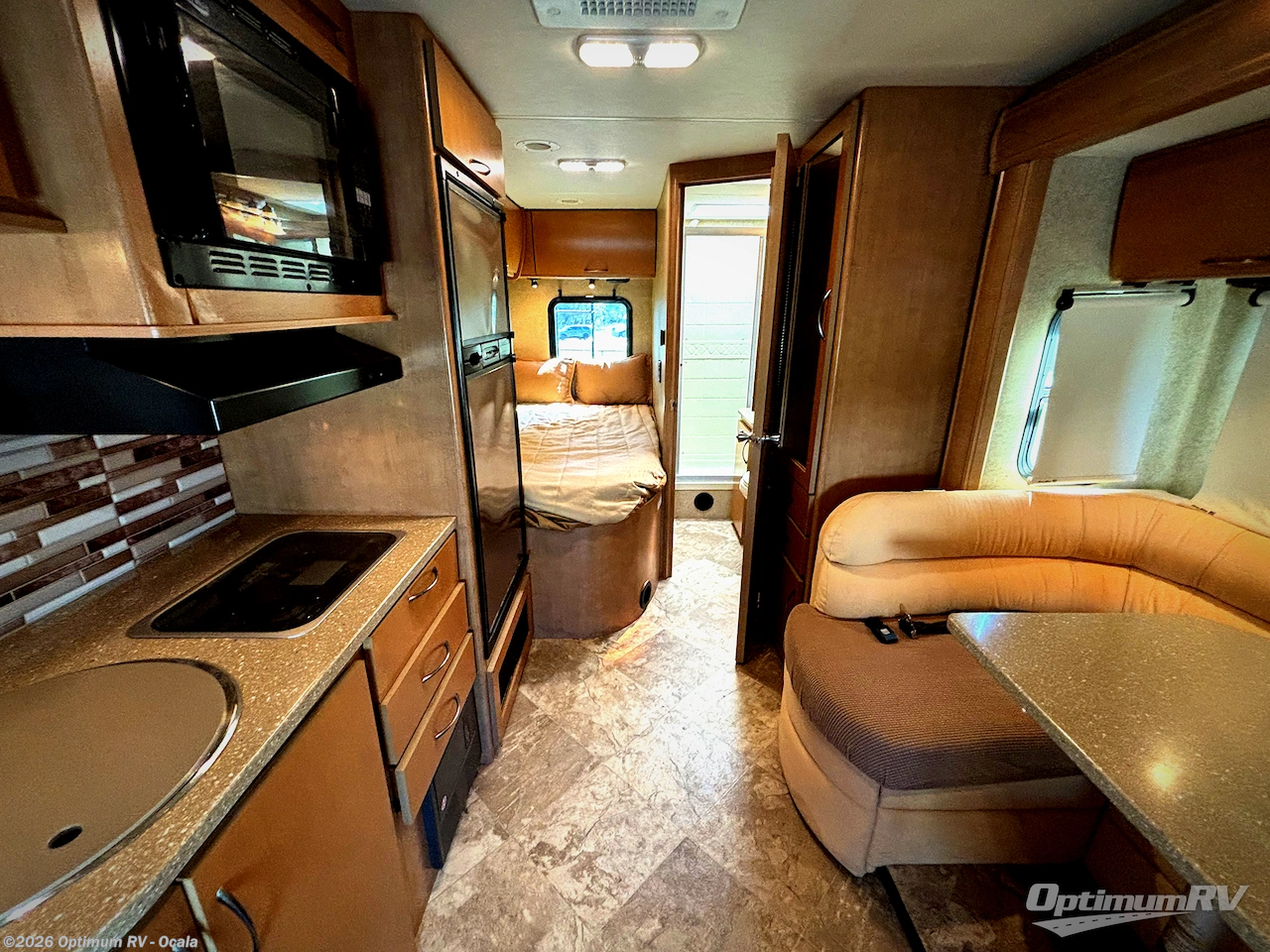 Used 2015 Thor Siesta Sprinter 24SA available in Ocala, Florida