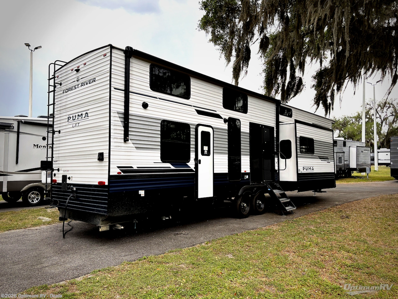 2025 Palomino Puma Destination 403LFT - Used Destination Trailer For Sale by Optimum RV - Ocala in Ocala, Florida features Awning, Slideout