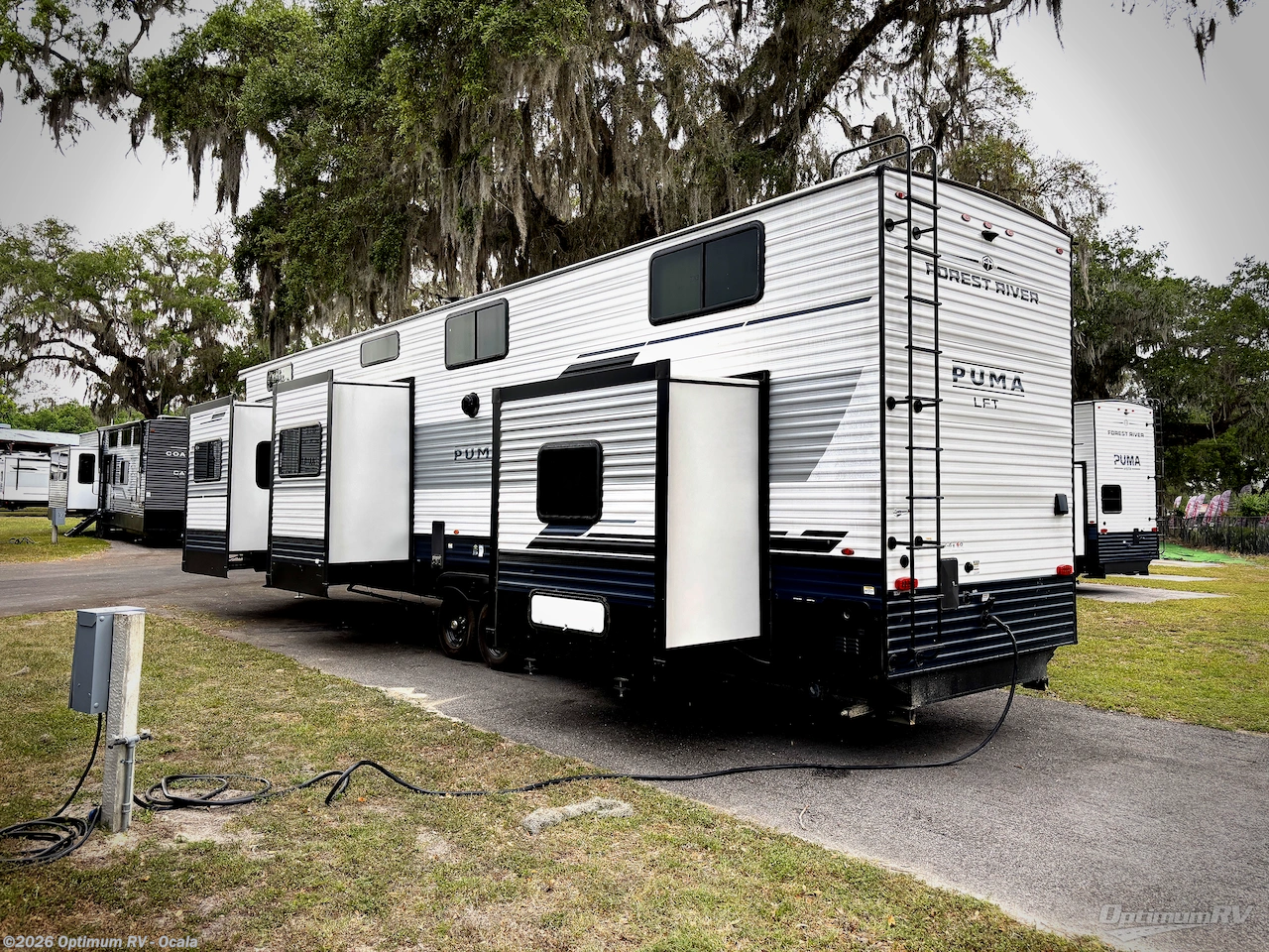 2025 Puma Destination 403LFT by Palomino from Optimum RV - Ocala in Ocala, Florida