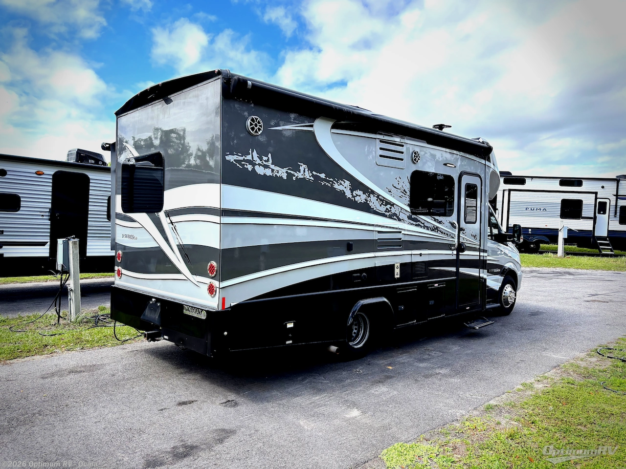 2019 Dynamax Corp isata 3 24FW - Used Class C For Sale by Optimum RV - Ocala in Ocala, Florida features Awning, Slideout