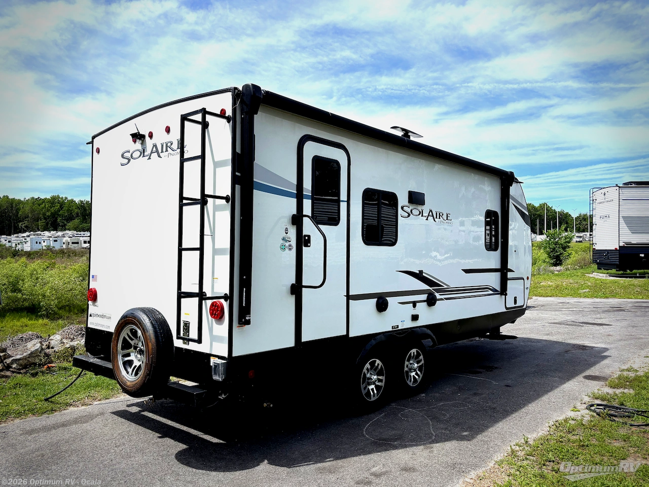 2023 Palomino Solaire 208SS - Used Travel Trailer For Sale by Optimum RV - Ocala in Ocala, Florida features Slideout, Awning