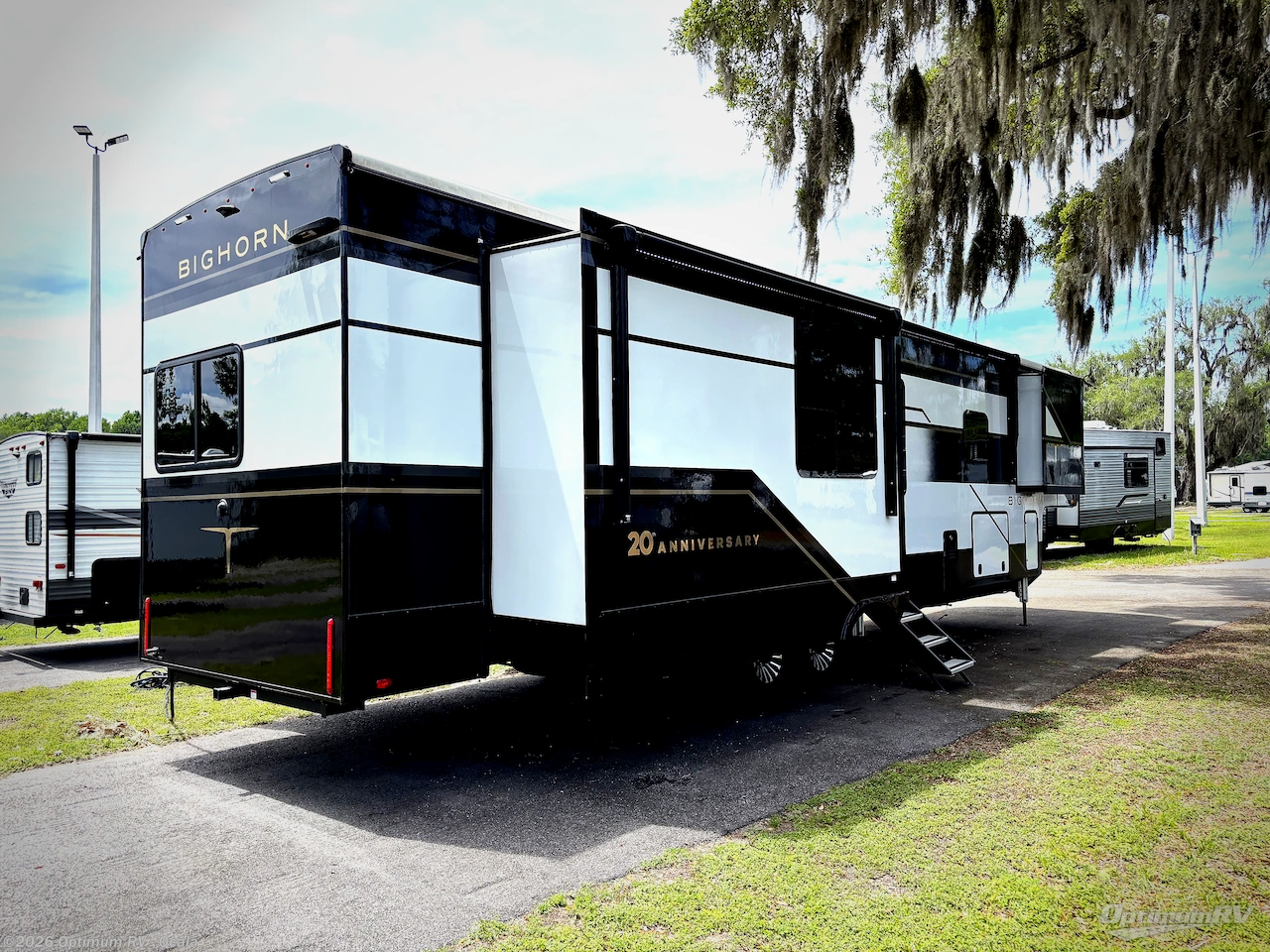 2025 Heartland Bighorn 391MFB - Used Fifth Wheel For Sale by Optimum RV - Ocala in Ocala, Florida features Awning, Slideout