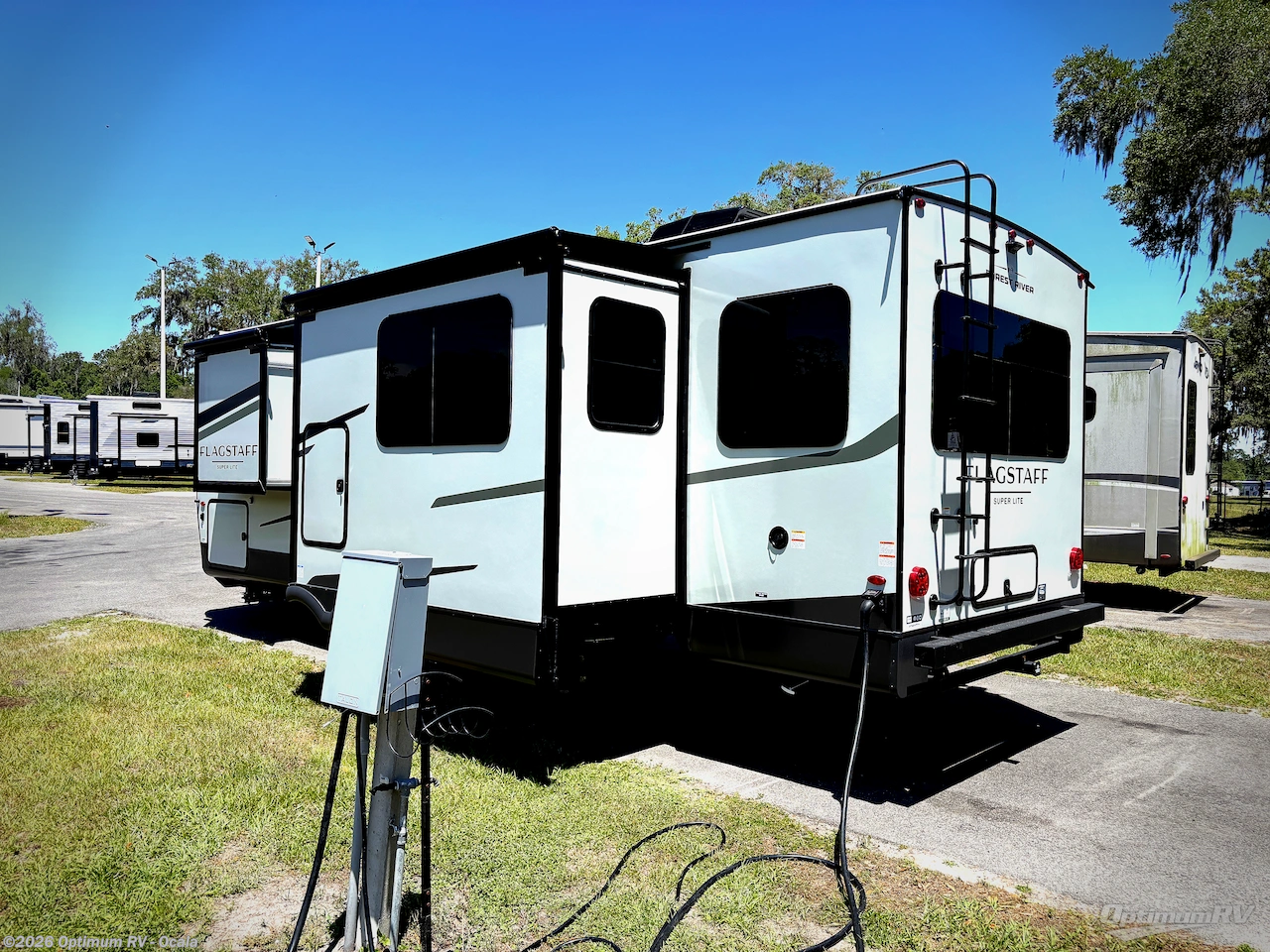 2026 Flagstaff Super Lite 26SRD by Forest River from Optimum RV - Ocala in Ocala, Florida