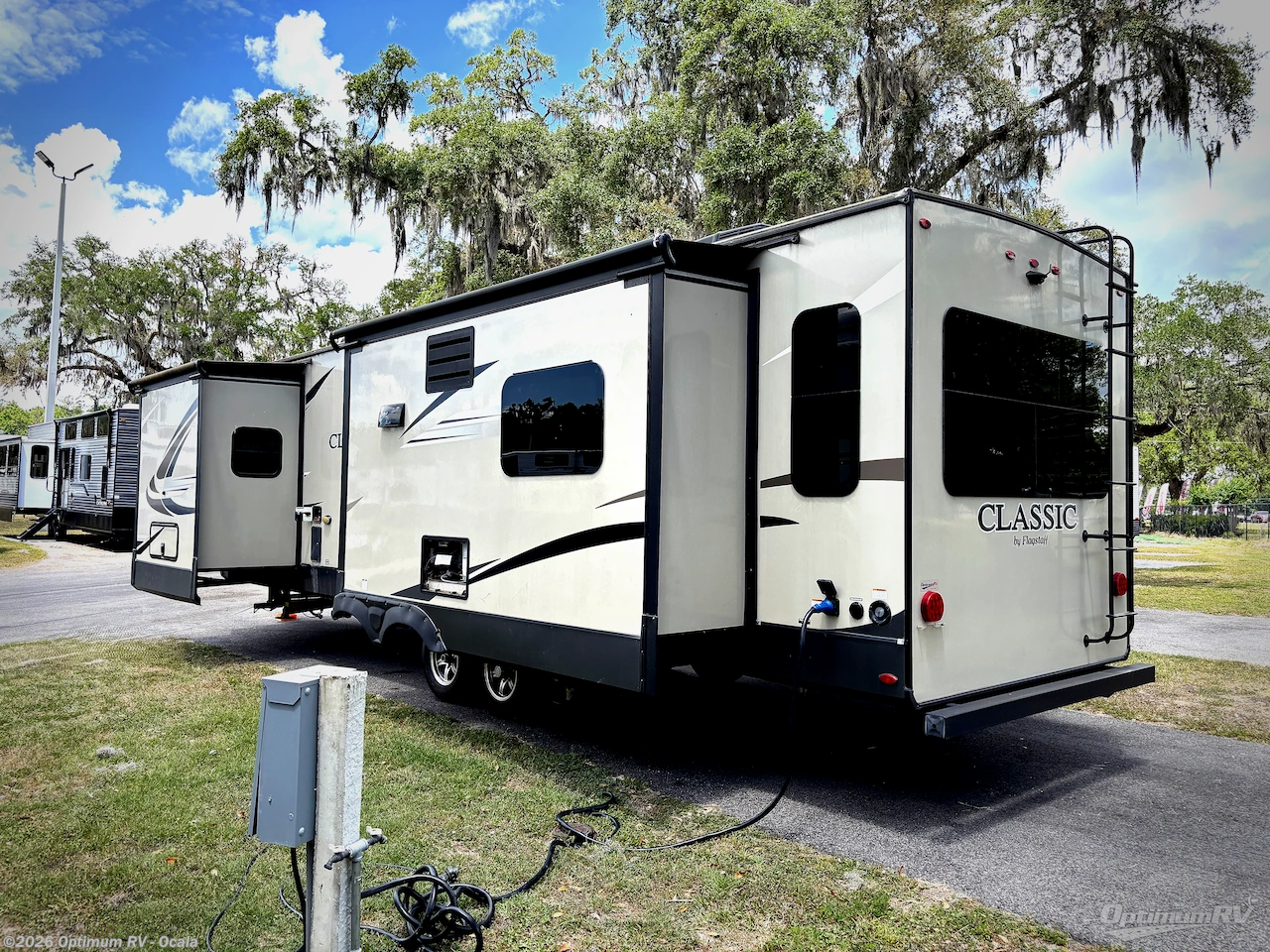 2019 Flagstaff Classic Super Lite 832IKBS by Forest River from Optimum RV - Ocala in Ocala, Florida