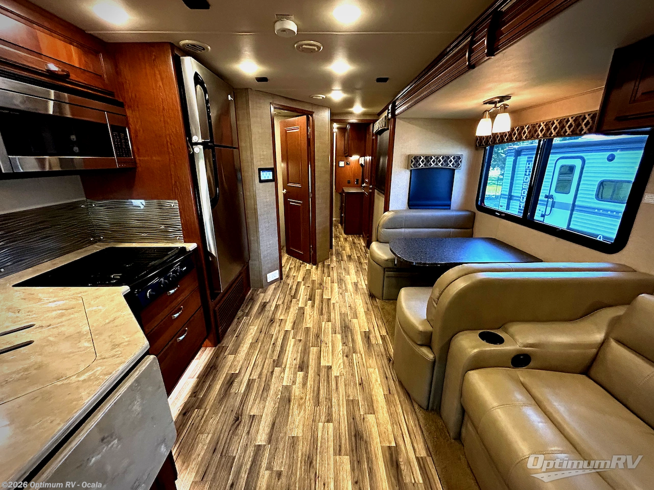 Used 2018 Dynamax Corp Isata 5 36DS available in Ocala, Florida