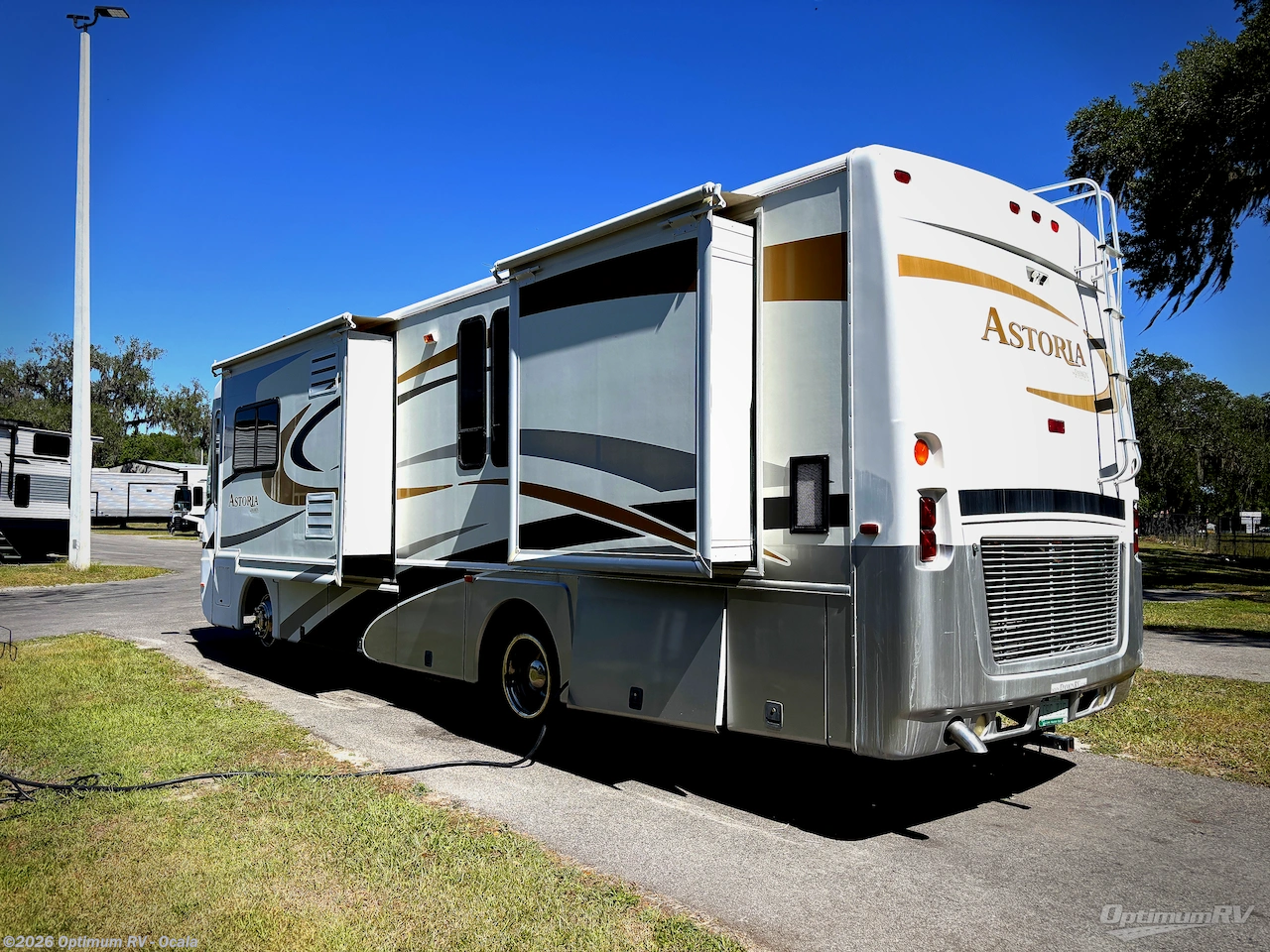 2005 Astoria 3465 by Damon from Optimum RV - Ocala in Ocala, Florida