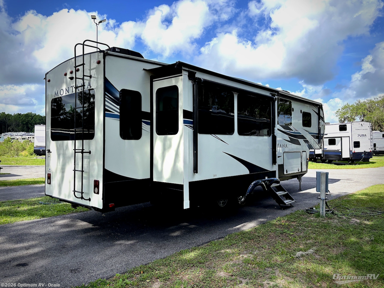 2021 Keystone Montana 3231CK - Used Fifth Wheel For Sale by Optimum RV - Ocala in Ocala, Florida features Slideout, Awning