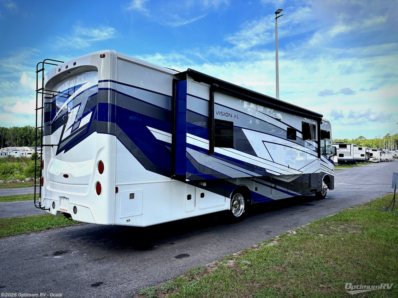 2025 Entegra Coach Vision XL 36C - Used Class A For Sale by Optimum RV - Ocala in Ocala, Florida features Awning, Slideout