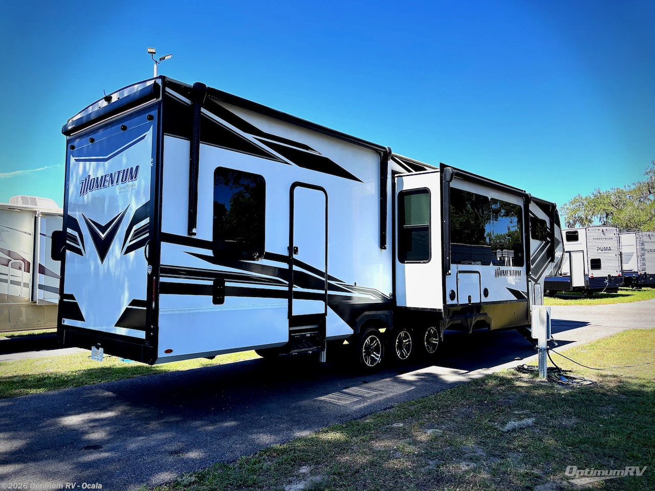 2024 Grand Design Momentum 397THS - Used Fifth Wheel For Sale by Optimum RV - Ocala in Ocala, Florida features Slideout, Awning
