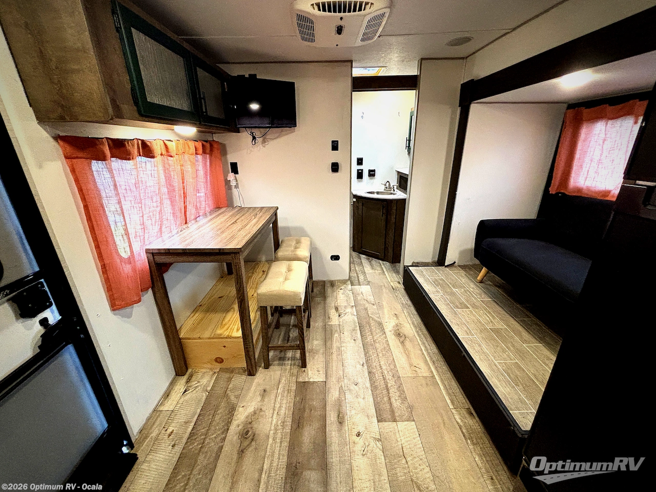 Used 2021 Venture RV Sonic SN241VFK available in Ocala, Florida