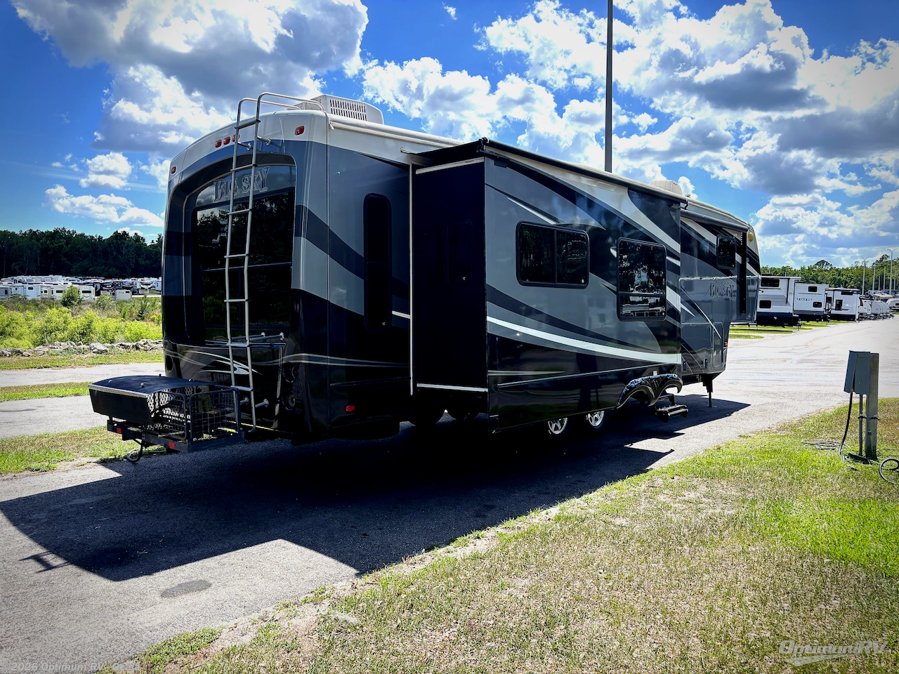 2012 Keystone Montana Big Sky 3400RL - Used Fifth Wheel For Sale by Optimum RV - Ocala in Ocala, Florida features Slideout