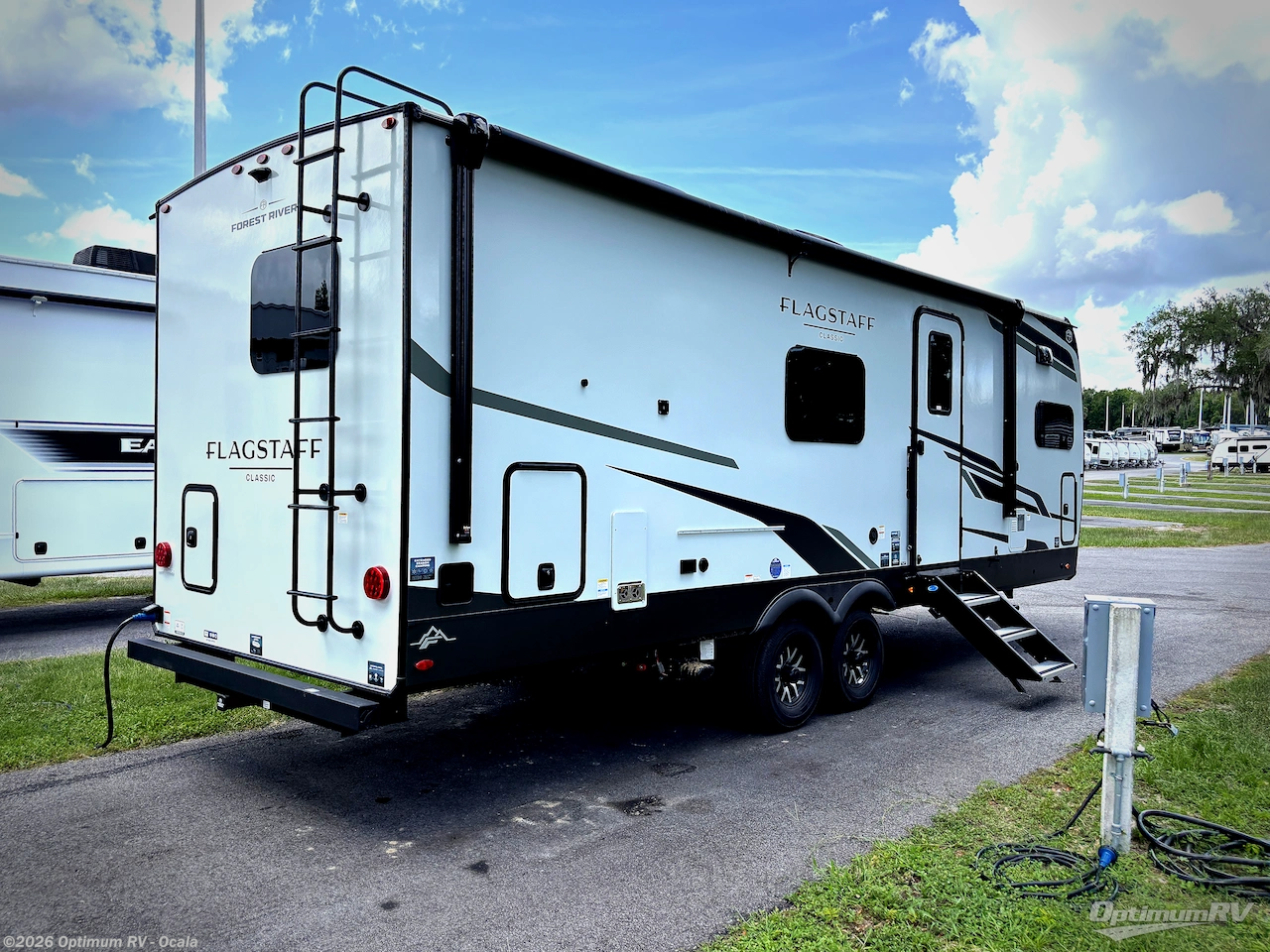 2026 Forest River Flagstaff Classic 826MBR - New Travel Trailer For Sale by Optimum RV - Ocala in Ocala, Florida features Slideout, Awning