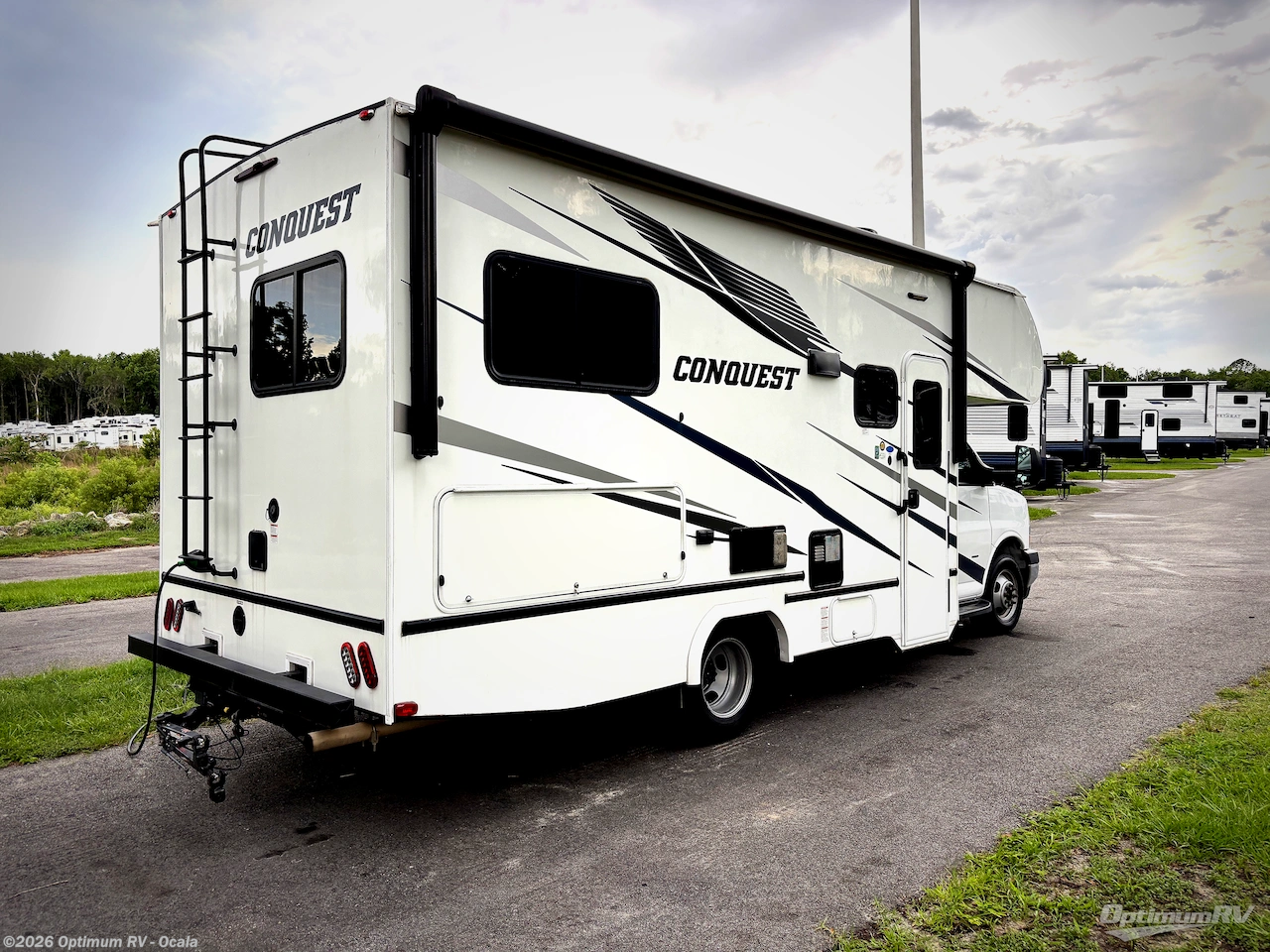 2021 Gulf Stream Conquest Class C 6237LE - Used Class C For Sale by Optimum RV - Ocala in Ocala, Florida features Awning