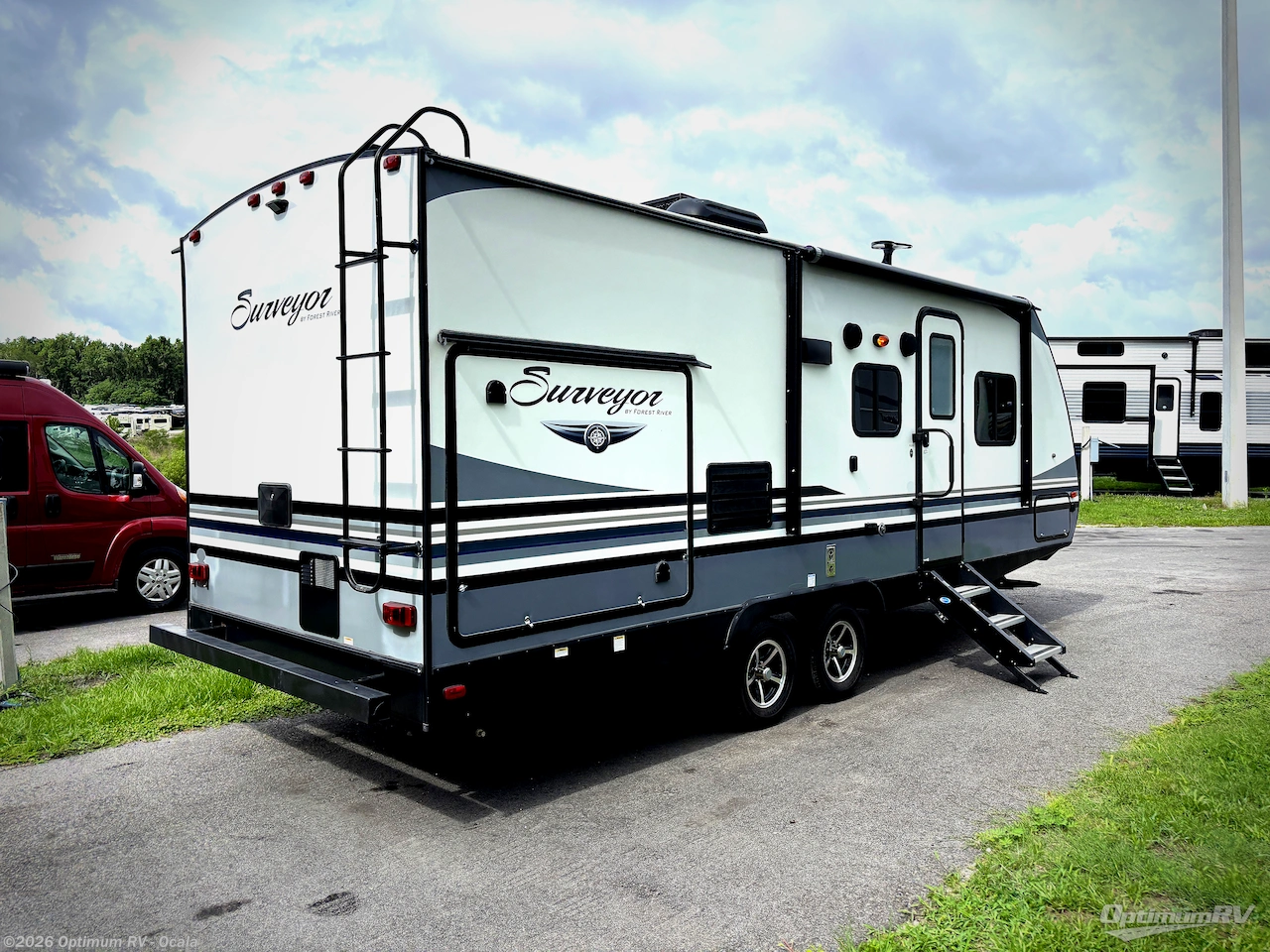 2018 Forest River Surveyor 243RBS - Used Travel Trailer For Sale by Optimum RV - Ocala in Ocala, Florida features Slideout, Awning