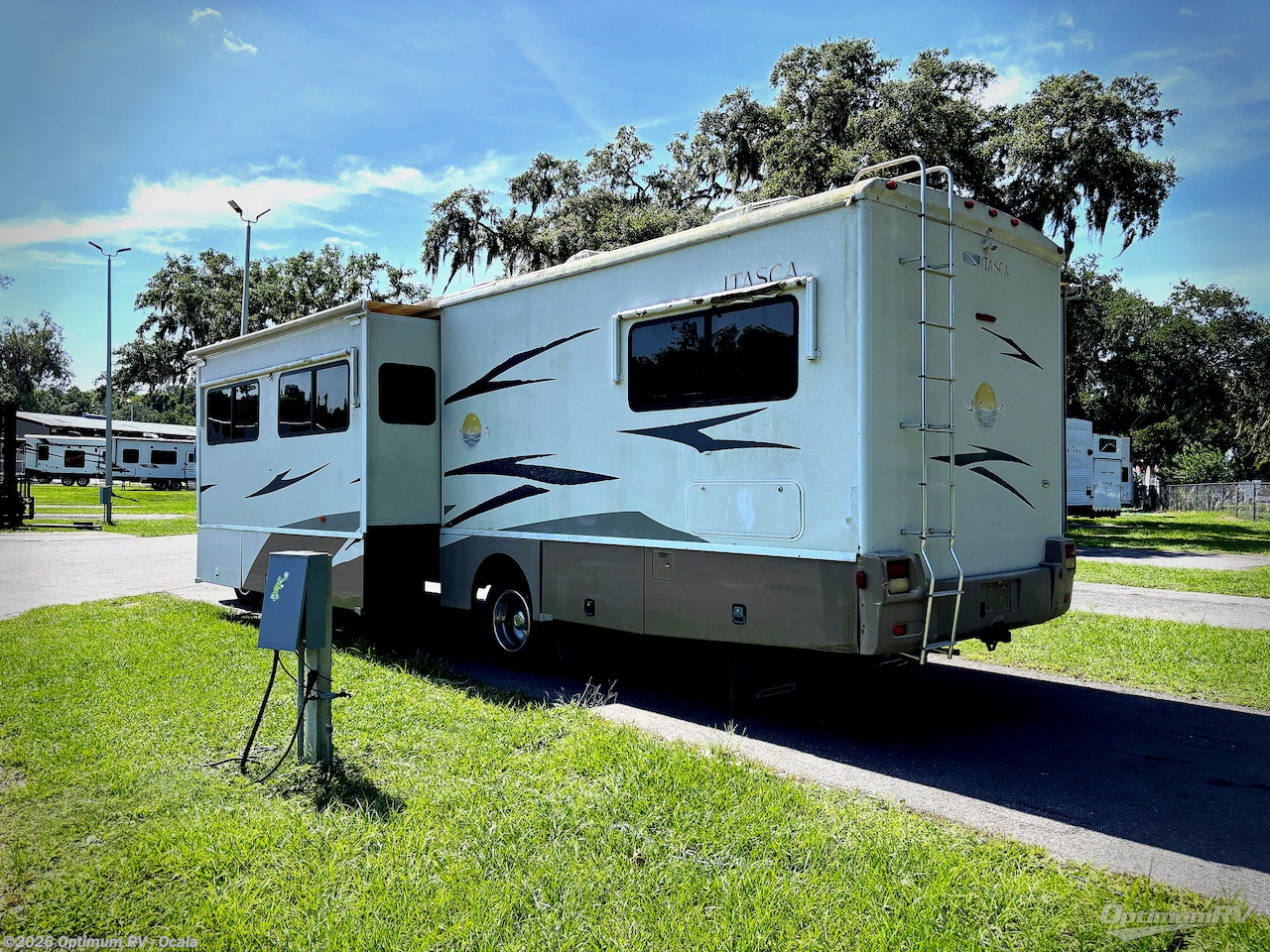 2007 Sunova 35J by Itasca from Optimum RV - Ocala in Ocala, Florida