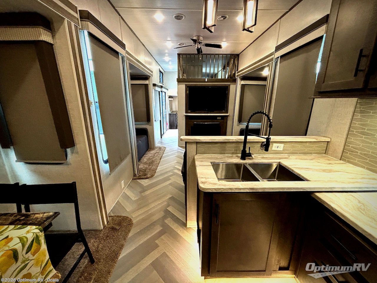 Used 2021 Forest River Salem Grand Villa 42FK available in Ocala, Florida