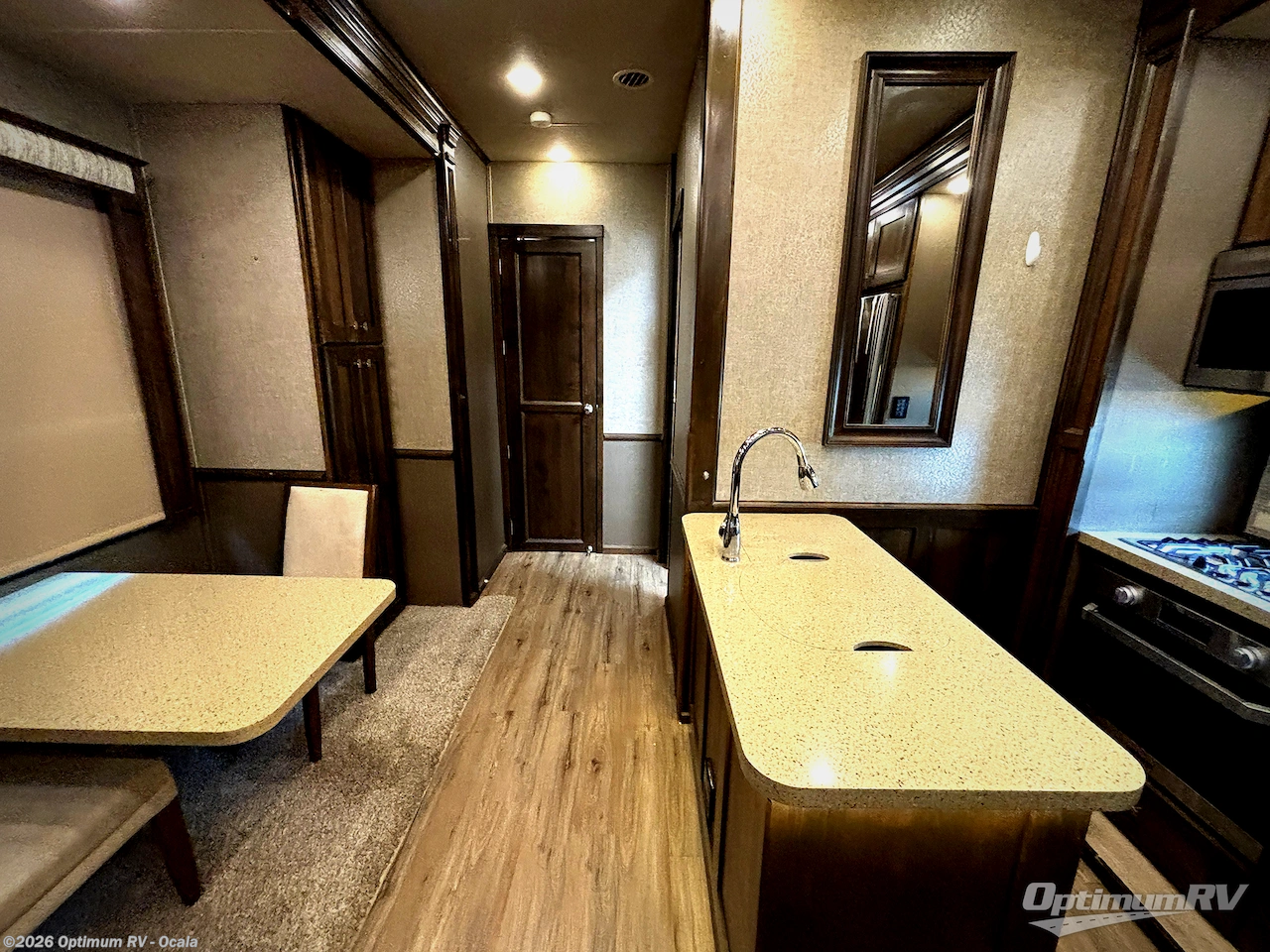 Used 2019 Vanleigh Vilano 375FL available in Ocala, Florida