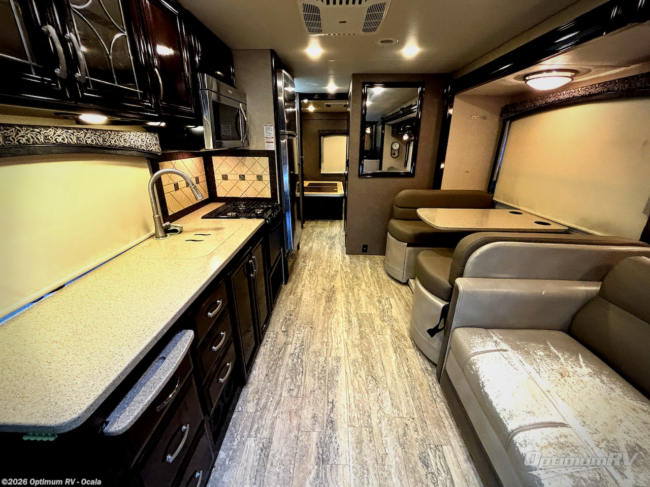 Used 2017 Thor Chateau Super C 35SK available in Ocala, Florida