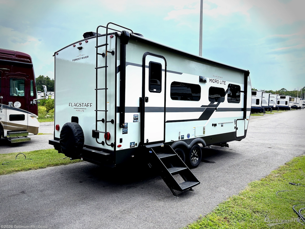 2027 Forest River Flagstaff Micro Lite 22FBS - New Travel Trailer For Sale by Optimum RV - Ocala in Ocala, Florida features Awning, Slideout