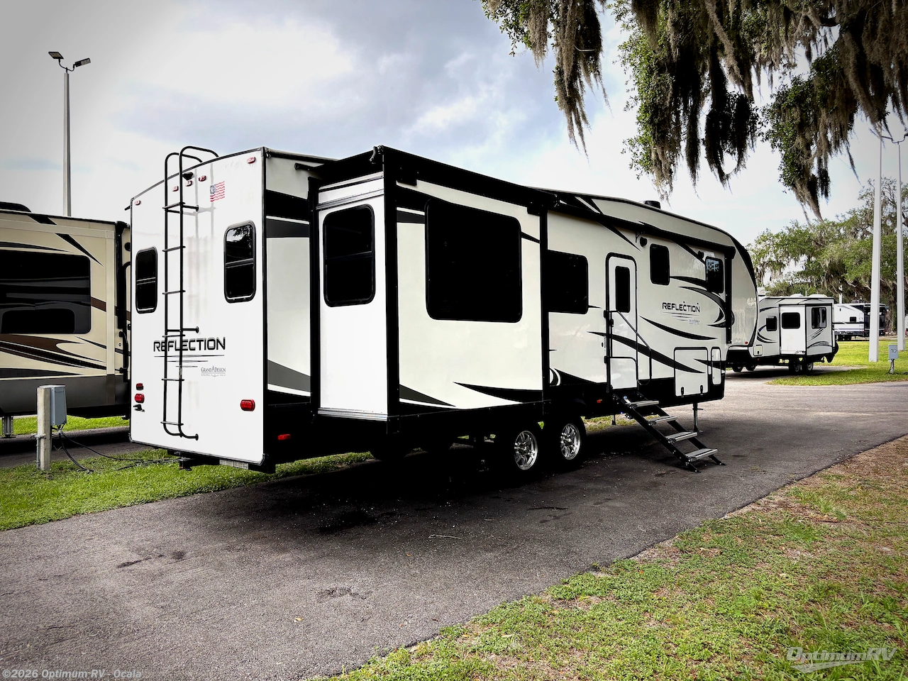 2021 Grand Design Reflection 340RDS - Used Fifth Wheel For Sale by Optimum RV - Ocala in Ocala, Florida features Slideout, Awning