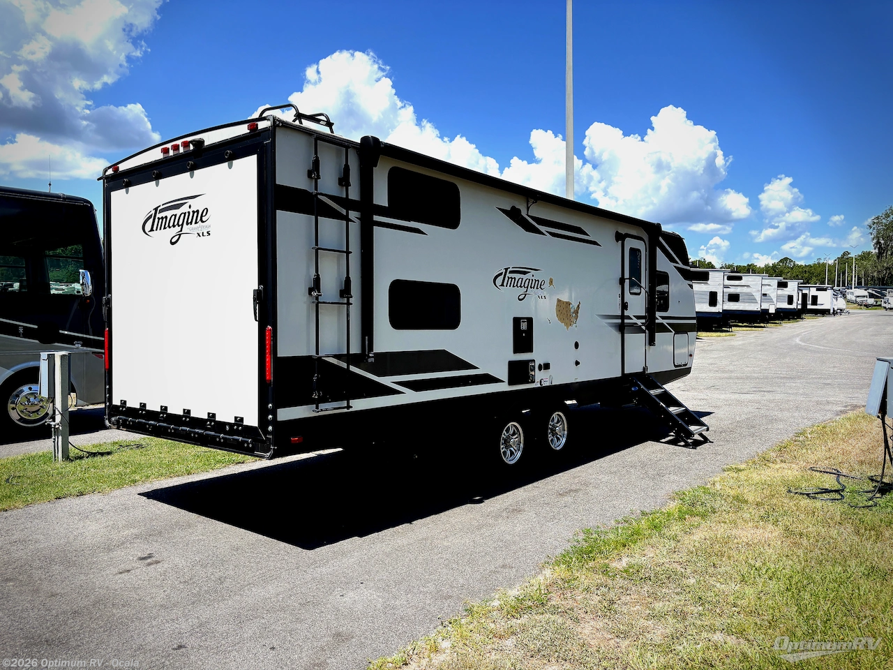 2021 Grand Design Imagine XLS 24MPR - Used Travel Trailer For Sale by Optimum RV - Ocala in Ocala, Florida features Slideout, Awning