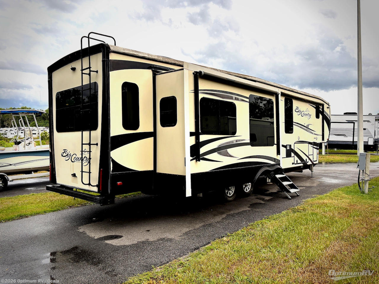 2018 Heartland Big Country 3950FB - Used Fifth Wheel For Sale by Optimum RV - Ocala in Ocala, Florida features Slideout, Awning