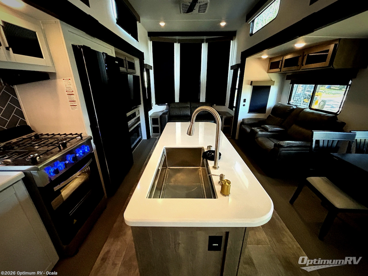 Used 2025 Palomino Puma Destination 402LFT available in Ocala, Florida