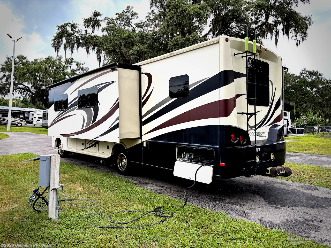 2015 Georgetown 335DS by Forest River from Optimum RV - Ocala in Ocala, Florida