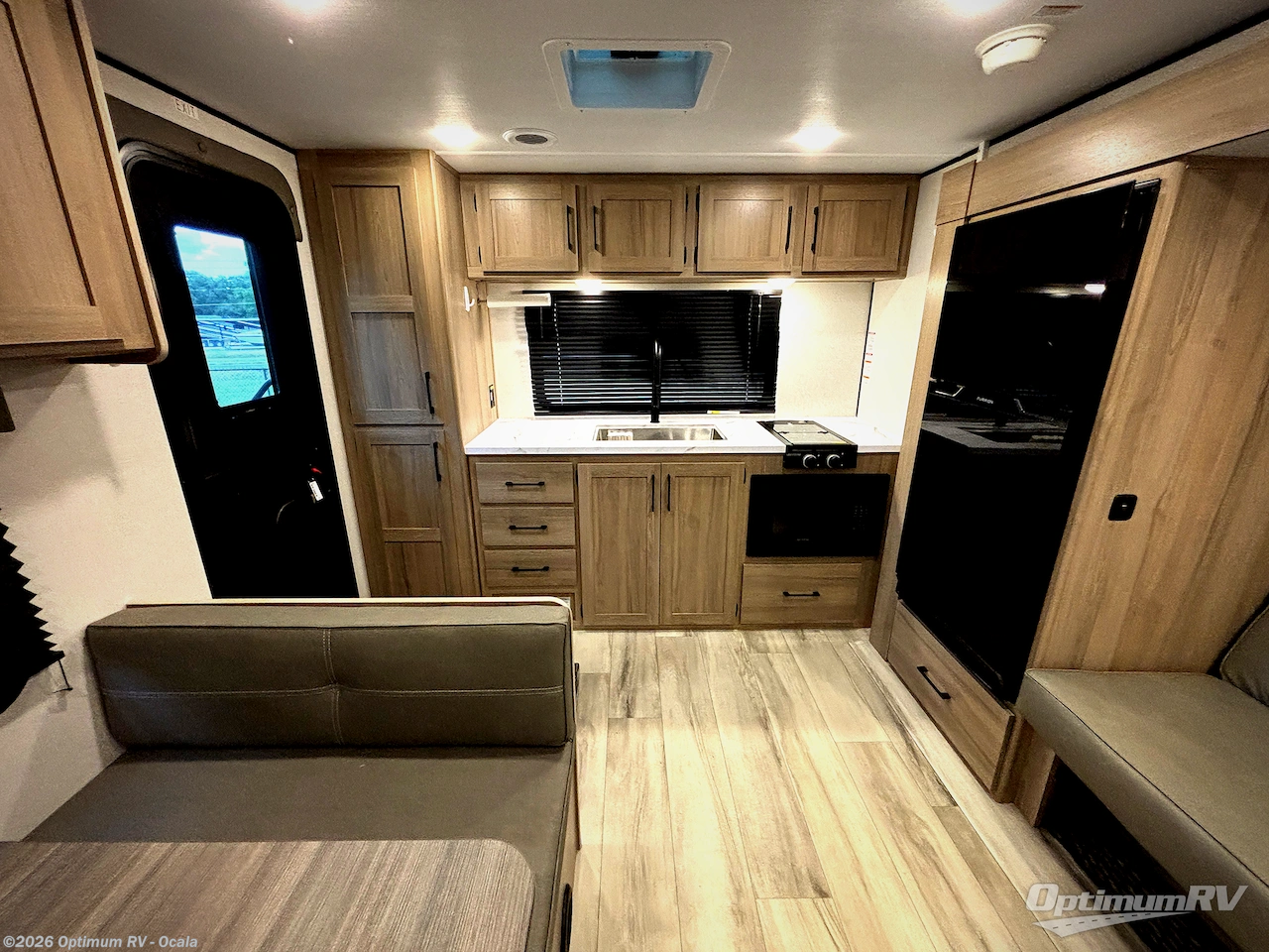 Used 2025 Keystone Coleman Light 21RX available in Ocala, Florida