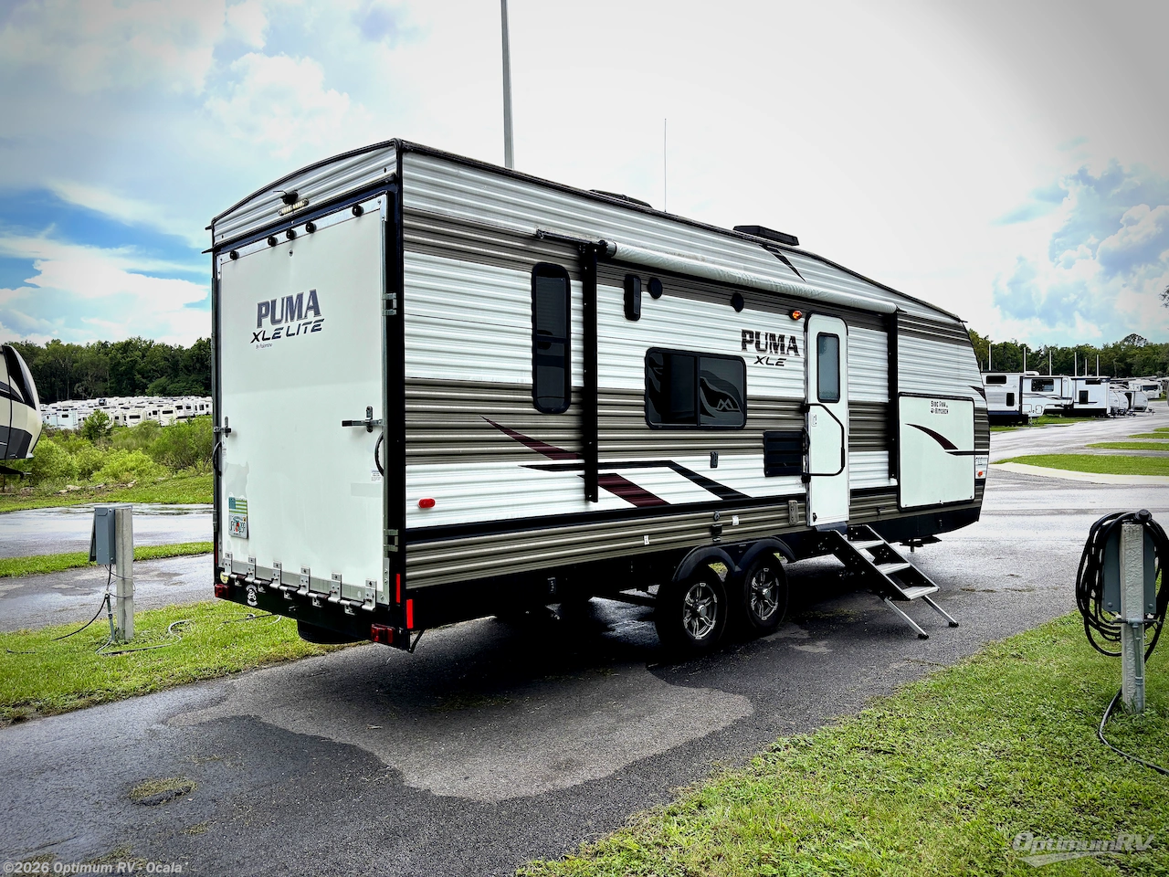 2020 Palomino Puma XLE Lite 25TFC - Used Travel Trailer For Sale by Optimum RV - Ocala in Ocala, Florida features Awning