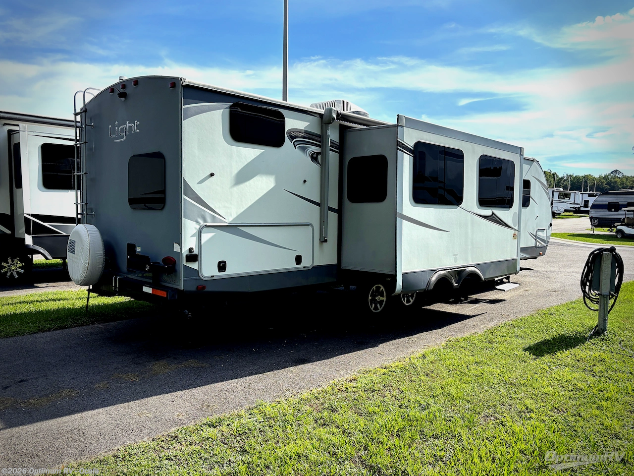 2019 Highland Ridge Open Range Light LT312BHS - Used Travel Trailer For Sale by Optimum RV - Ocala in Ocala, Florida features Awning, Slideout