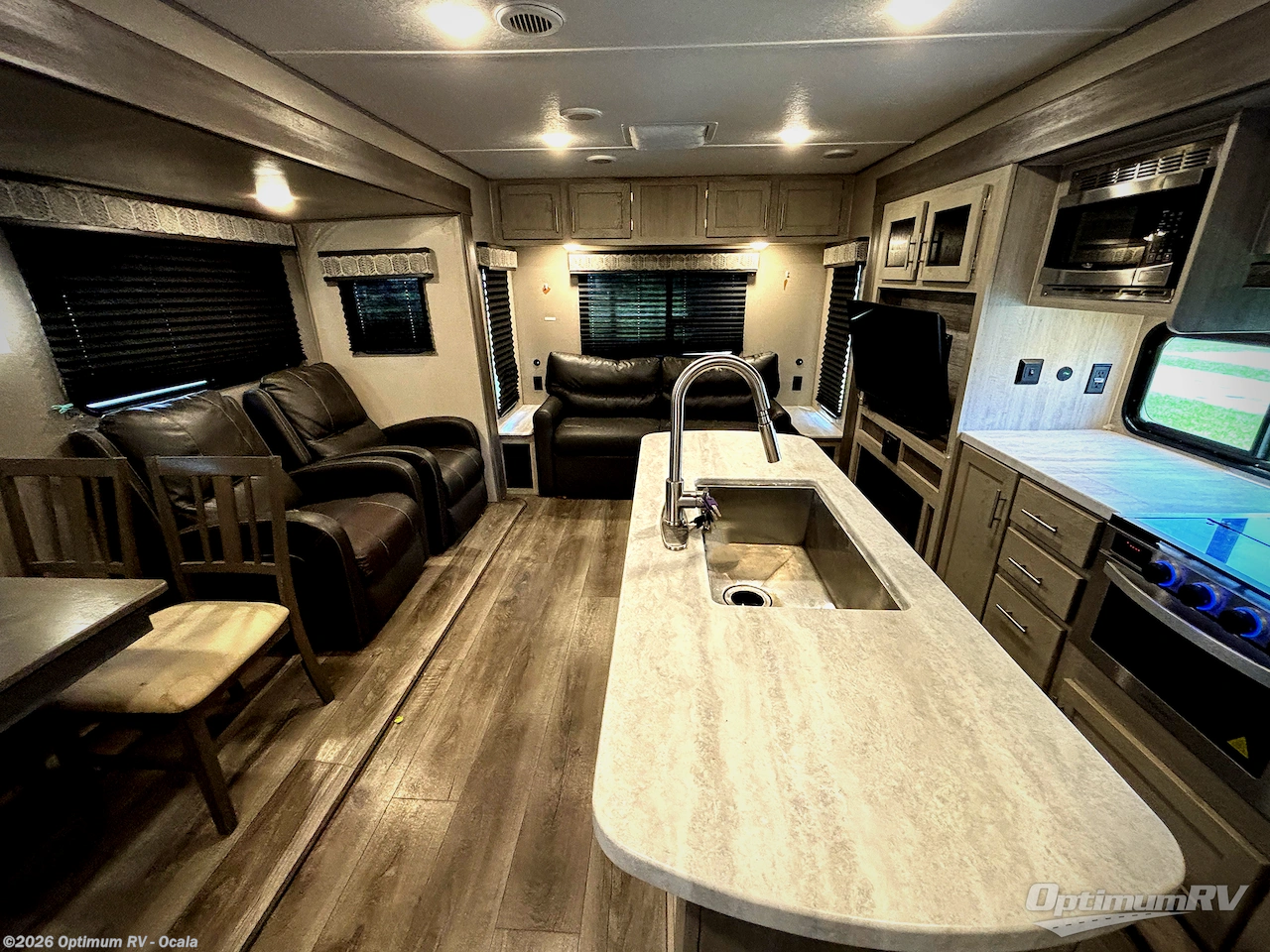 2023 Catalina Legacy 313RLTS by Coachmen from Optimum RV - Ocala in Ocala, Florida