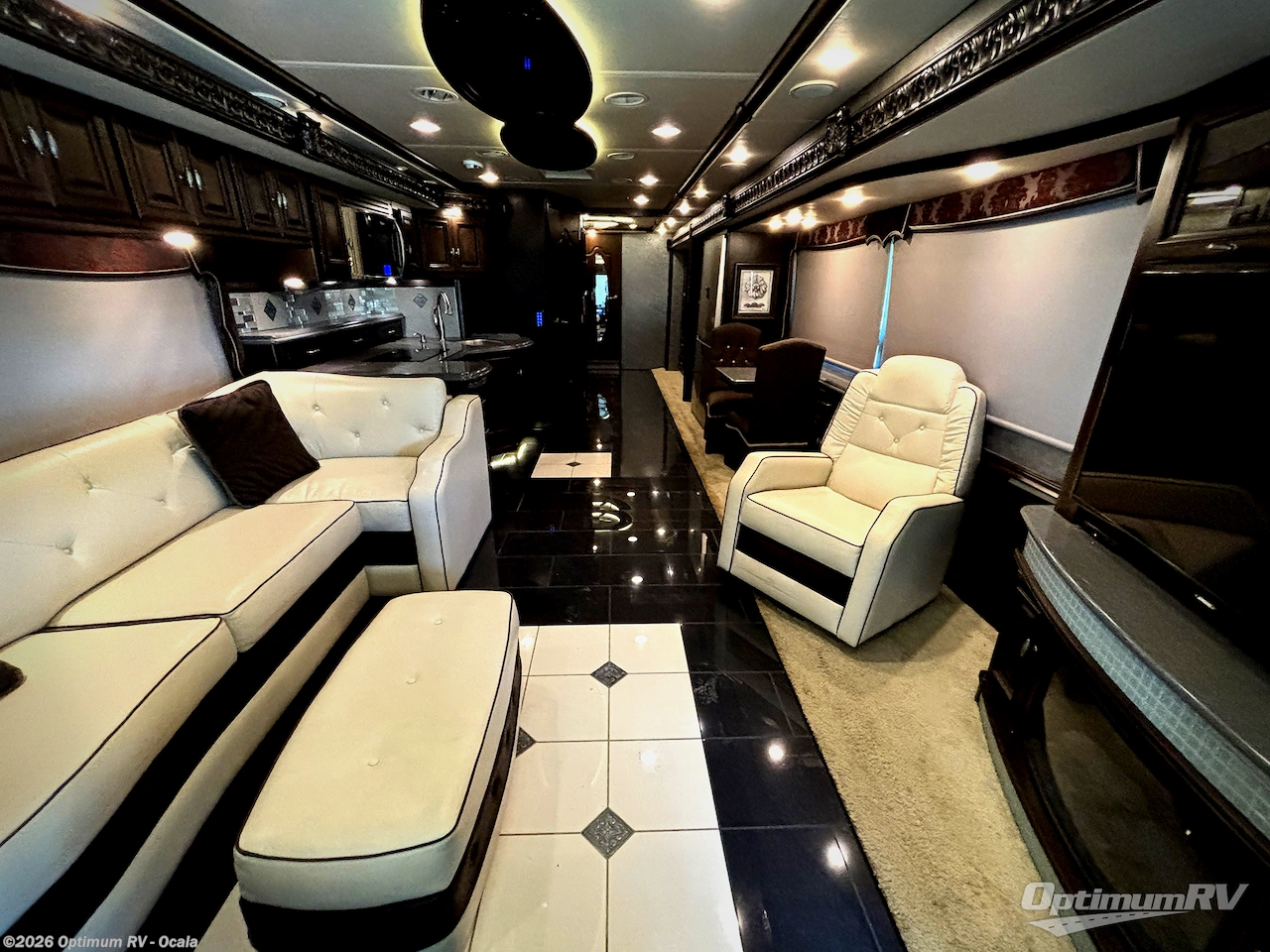 Used 2015 Winnebago Grand Tour 42QL available in Ocala, Florida