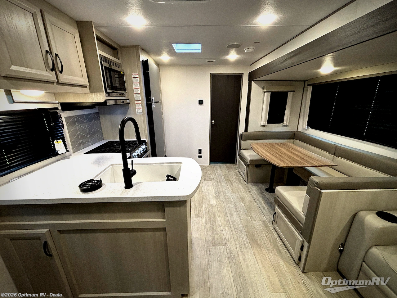 New 2027 Coachmen Catalina Legacy Edition 293TQBSCK available in Ocala, Florida