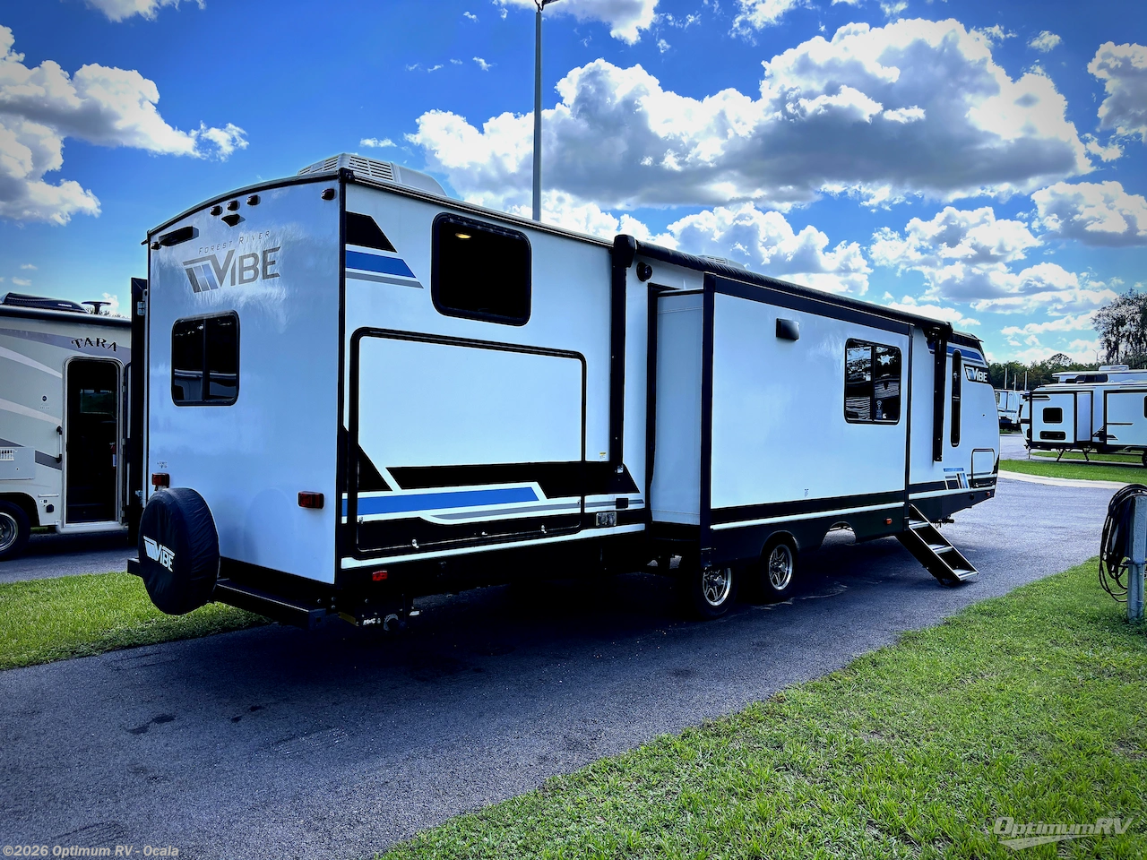 2024 Forest River Vibe 34BH - Used Travel Trailer For Sale by Optimum RV - Ocala in Ocala, Florida features Awning, Slideout