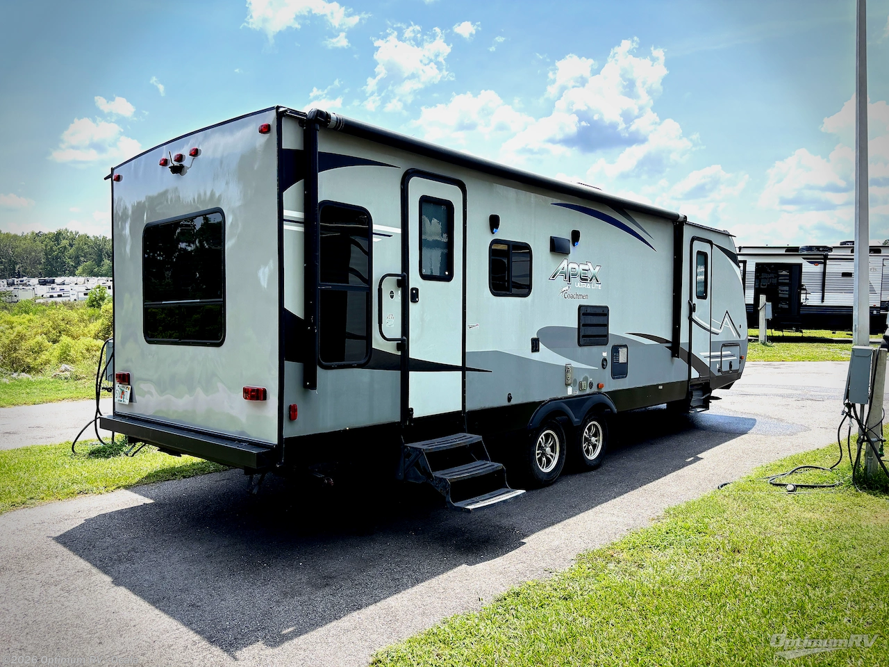 2020 Coachmen Apex Ultra-Lite 279RLSS - Used Travel Trailer For Sale by Optimum RV - Ocala in Ocala, Florida features Slideout, Awning