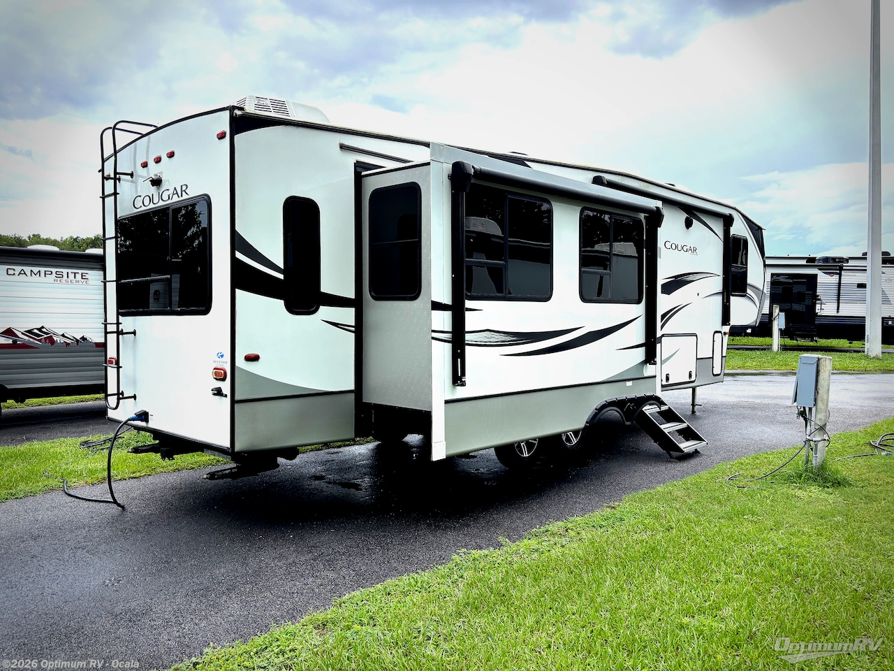 2021 Keystone Cougar 316RLS - Used Fifth Wheel For Sale by Optimum RV - Ocala in Ocala, Florida features Awning, Slideout