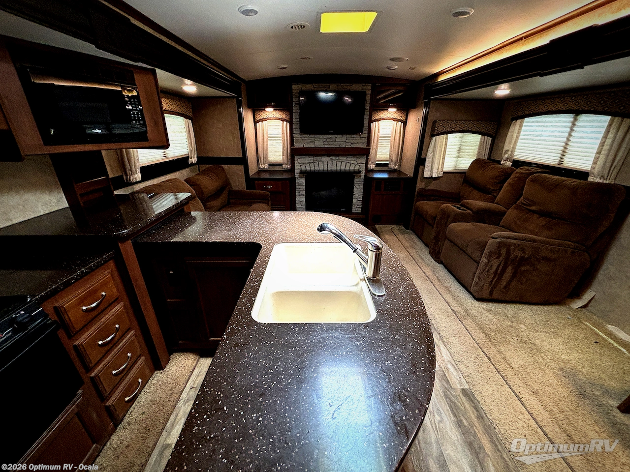 2017 Jayco White Hawk 29REKS - Used Travel Trailer For Sale by Optimum RV - Ocala in Ocala, Florida features Awning, Slideout