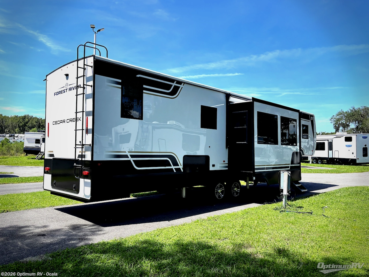 2027 Forest River Cedar Creek 381MUD - New Fifth Wheel For Sale by Optimum RV - Ocala in Ocala, Florida features Awning, Slideout