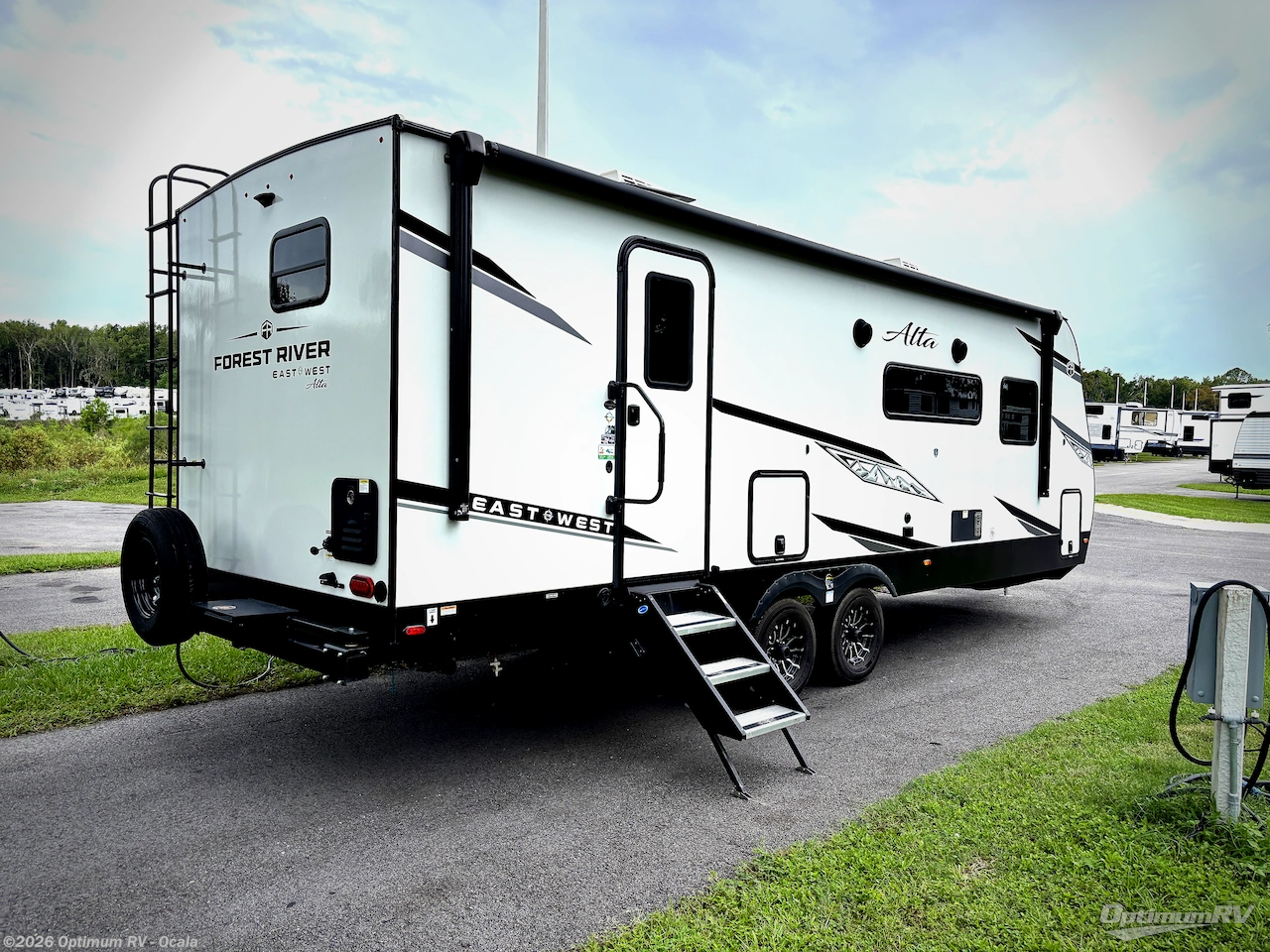 2025 East to West Alta 2600KRB - New Travel Trailer For Sale by Optimum RV - Ocala in Ocala, Florida features Awning, Slideout