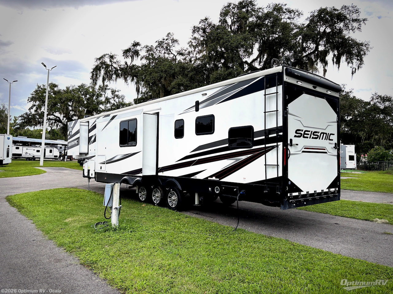 2024 Seismic 395 by Jayco from Optimum RV - Ocala in Ocala, Florida