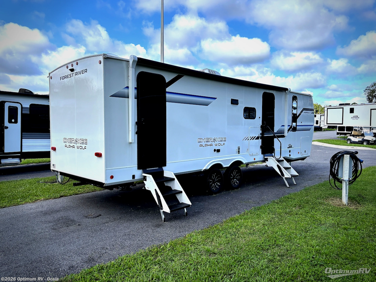 2026 Forest River Cherokee Alpha Wolf 26DBH - New Travel Trailer For Sale by Optimum RV - Ocala in Ocala, Florida features Slideout, Awning