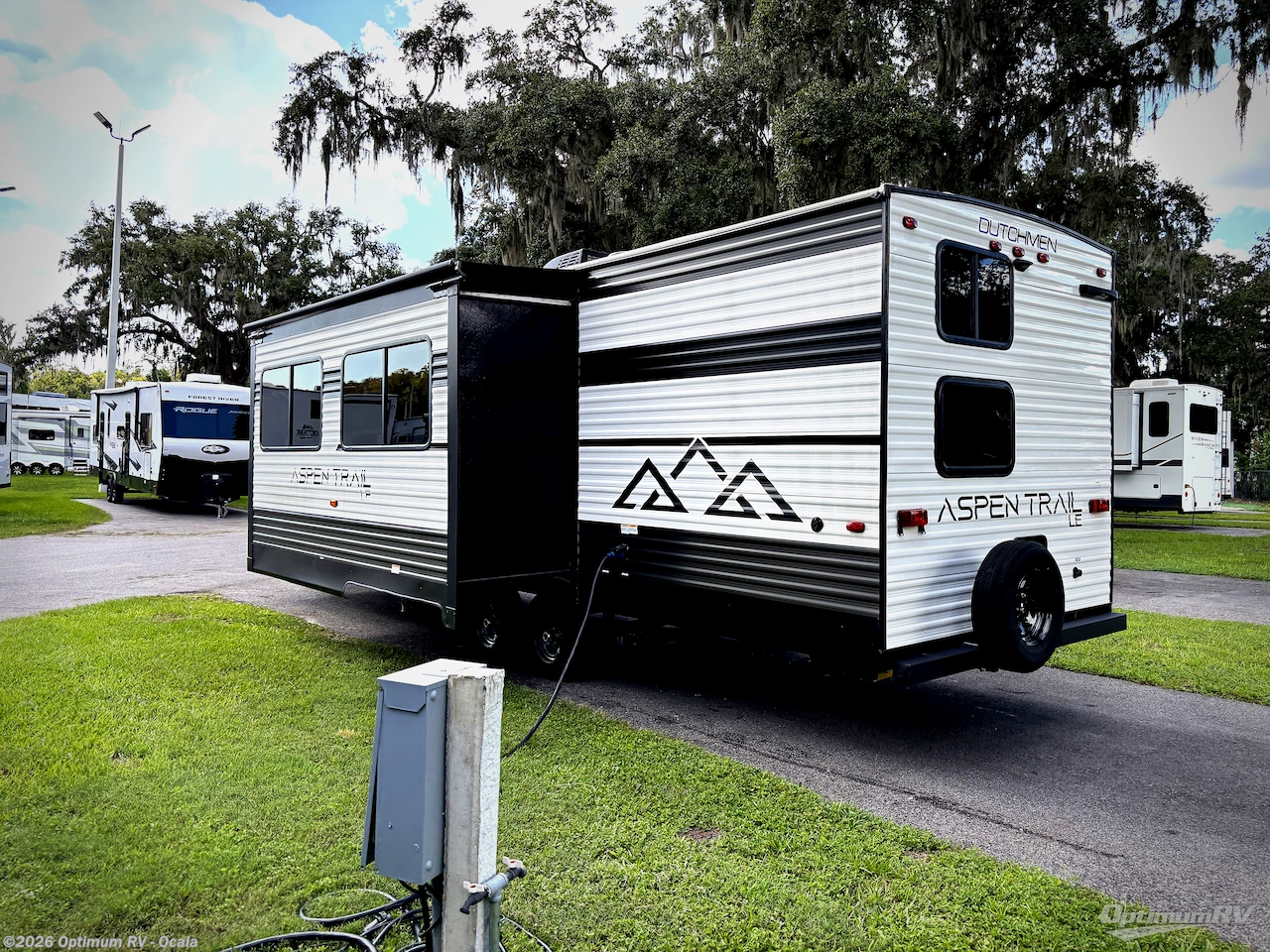 2025 Aspen Trail LE 29TB by Dutchmen from Optimum RV - Ocala in Ocala, Florida