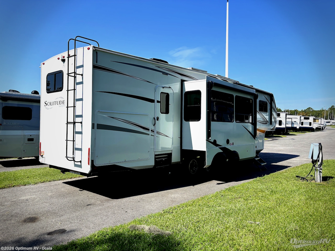 2023 Grand Design Solitude S-Class 3740BH - Used Fifth Wheel For Sale by Optimum RV - Ocala in Ocala, Florida features Awning, Slideout