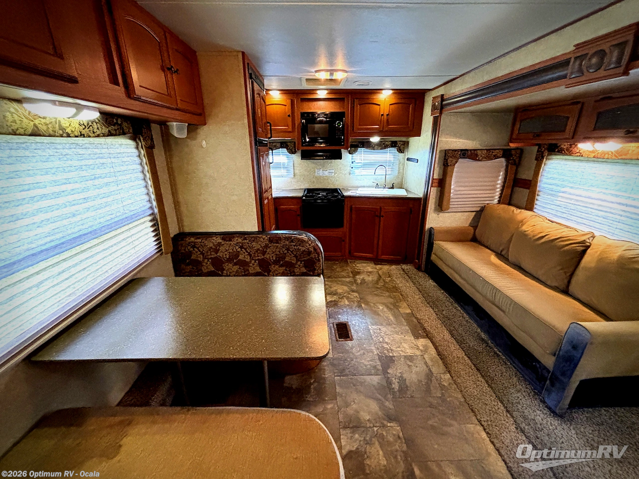 2013 StreamLite XLT 27RKS Champagne Series by Gulf Stream from Optimum RV - Ocala in Ocala, Florida